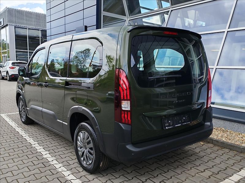 Peugeot Rifter (2026) 1.5 LONG ALLURE BlueHDi 130 S& - fotka 11 z 16