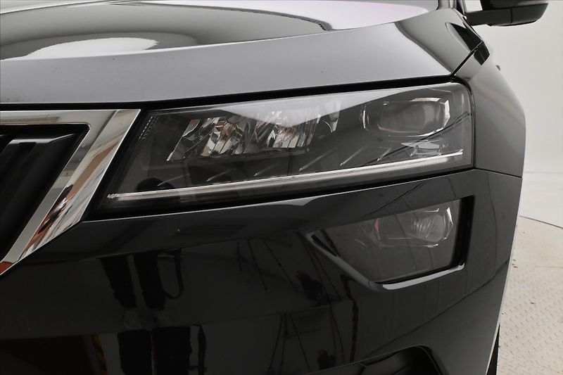 Škoda Karoq 1,5 TSI 110 kW DSG STYLE Záruk - fotka 30 z 32