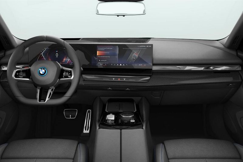 BMW i5 xDrive40 Touring - fotka 4 z 4