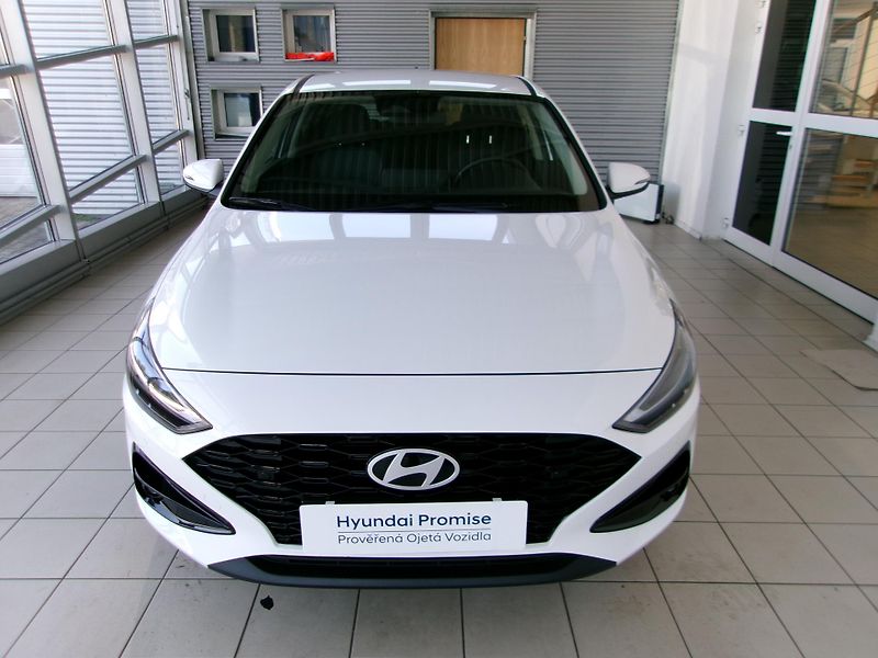 Hyundai i30 (2025) 1.5DPi 71kW Smart MT - fotka 2 z 16