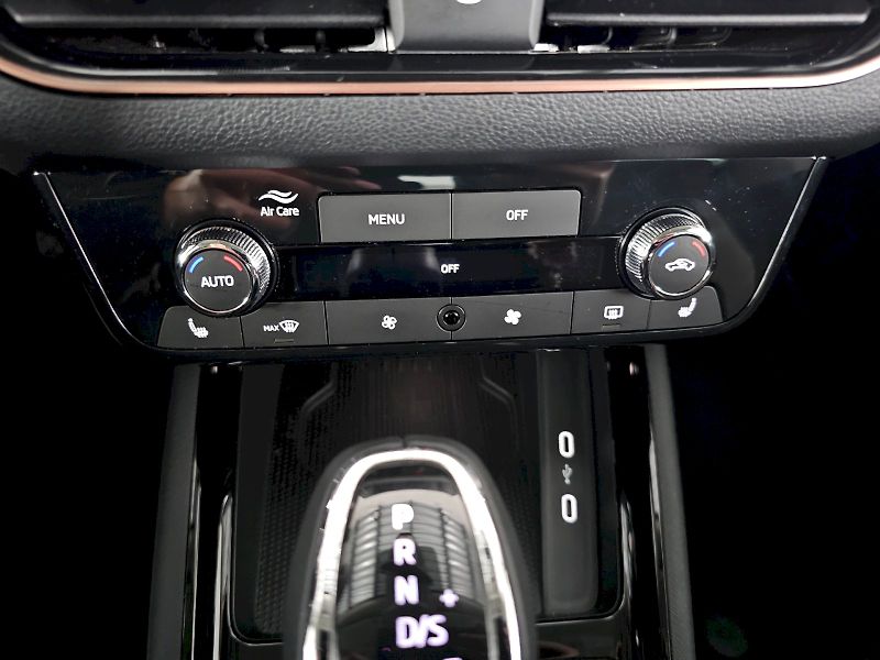Škoda Kamiq (2025) 1.0TSI 85KW DSG TOP SELECTION - fotka 23 z 32