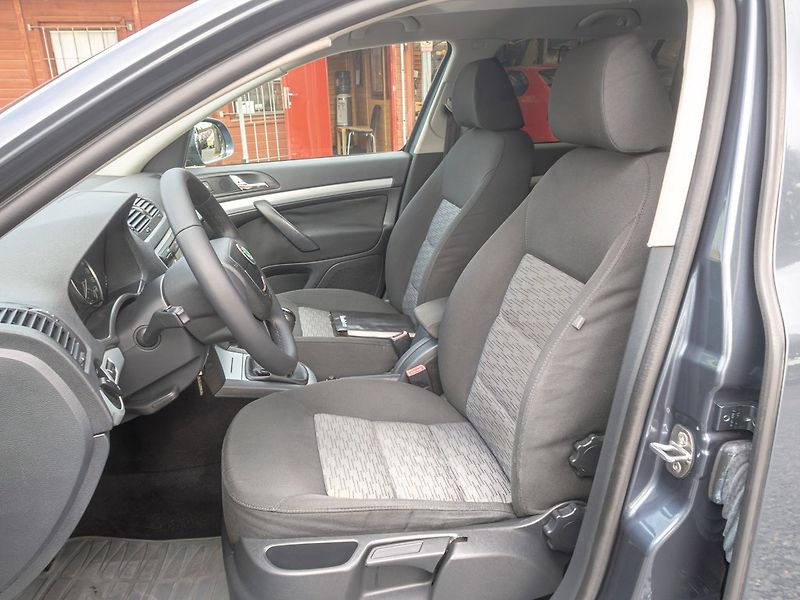 Škoda Octavia (2009) 1.6MPI 75KW – 2x KOLA - fotka 14 z 45