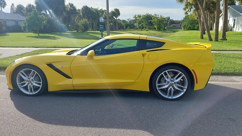 Chevrolet Corvette (2019) C7 3LT SKLADEM, ihned k odběru - fotka 5 z 45