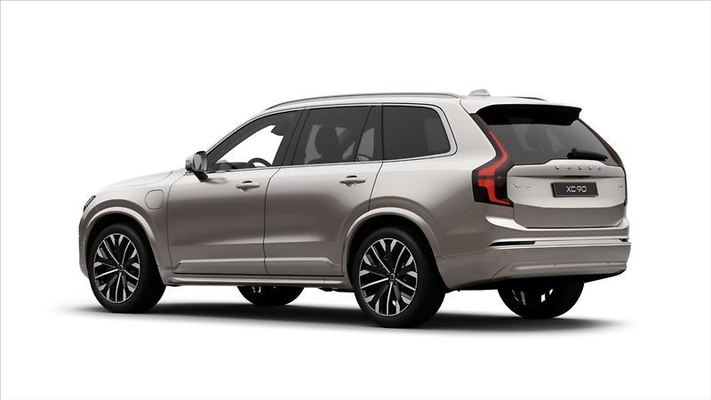 Volvo XC90 (2026) 2,0 T8  Plus Bright - fotka 2 z 10