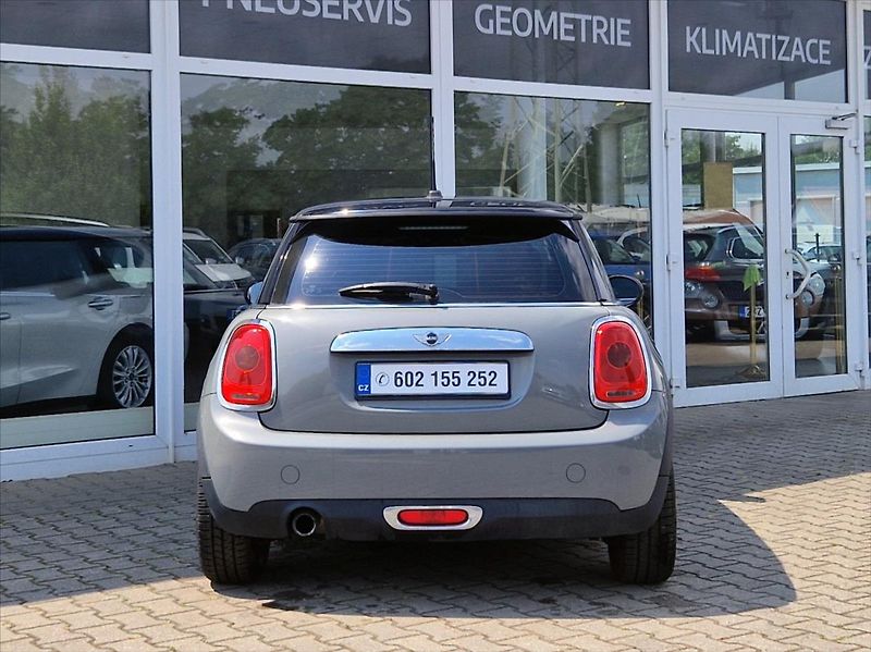 Mini Cooper 1,5 i 100kW LED VÝHŘEV - fotka 4 z 26