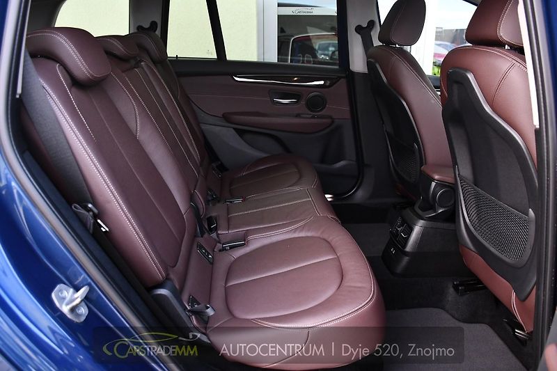 BMW Řada 2 216d GRAN TOURER ČR 1.MAJ - fotka 18 z 49