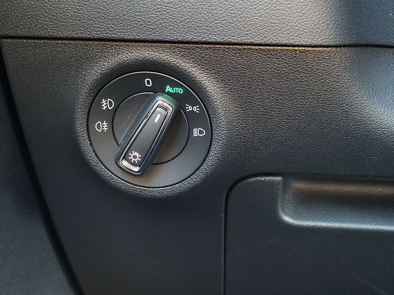 Škoda Karoq Top Selection 1,5TSI 110kW - fotka 18 z 30