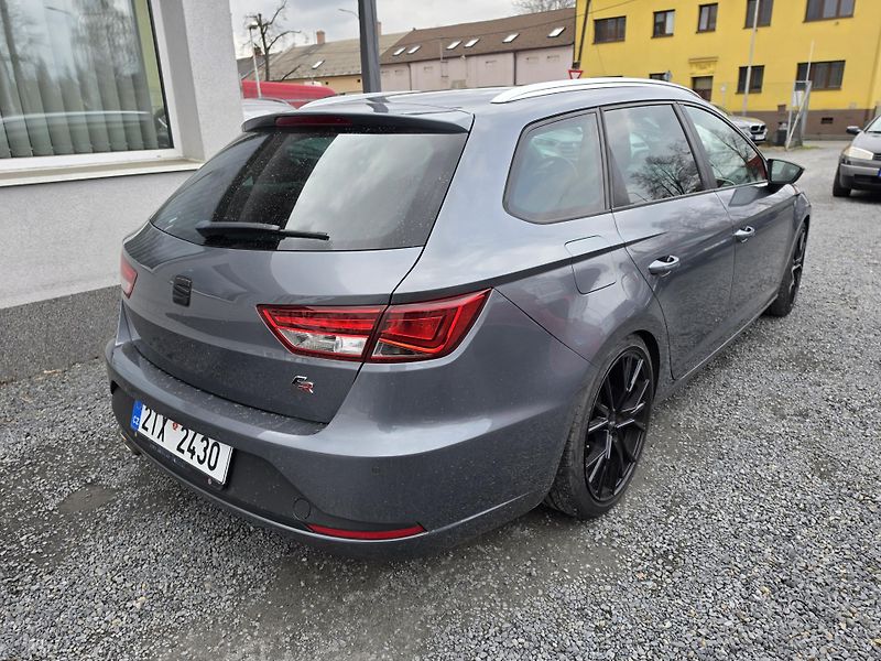 Seat Leon 2.0 TDI FR Led - fotka 4 z 22