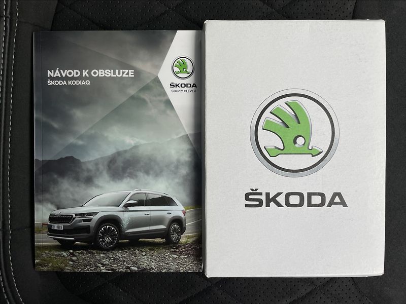 Škoda Kodiaq 2,0 TSI 4x4 DSG Sportline ACC - fotka 19 z 24