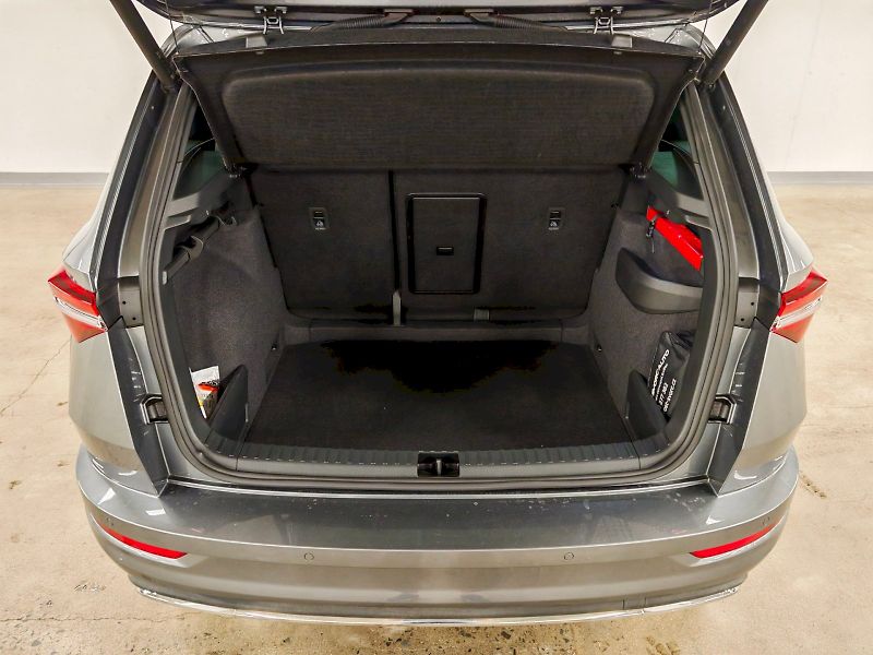 Škoda Karoq (2025) 1.5 TSI 110 kW DSG Sportline - fotka 28 z 31