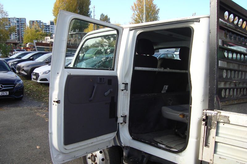 Nissan Cabstar (2003) 3.0TDi,88Kw,6-míst,STK+ME 9/28 - fotka 25 z 53