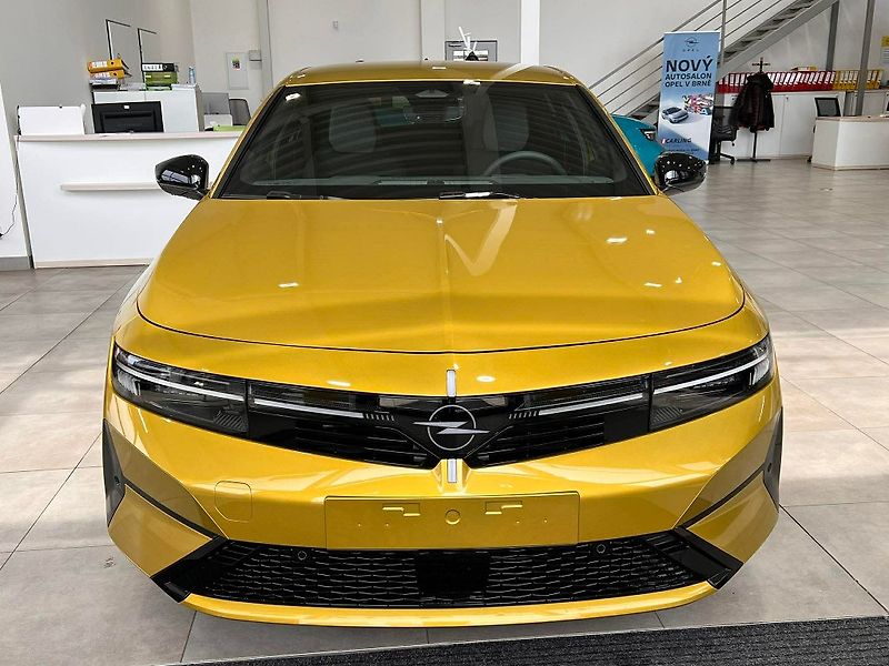 Opel Astra (2026) Edition HB 1.2 Hybrid 145k - fotka 4 z 22