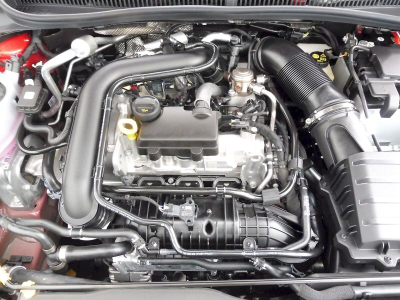 Volkswagen Taigo (2025) R-Line People 1,0 TSI 85kW - fotka 22 z 26