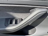 Tesla Model Y LONG RANGE 378KW-4x4-PANO-75KW - náhled 14