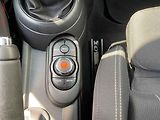 Mini Cooper S (2018) 2.0i, ČR, autoAC - náhled 17