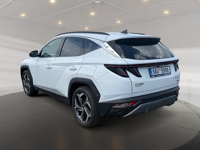 Hyundai Tucson (2023) STYLE 1.6HEV 132kW 4x4 TAŽNÉ - fotka 4 z 11