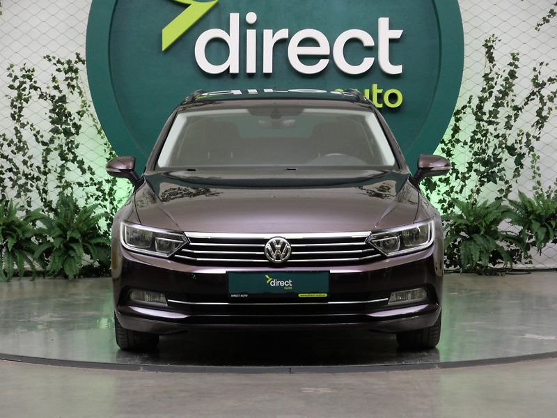 Volkswagen Passat - fotka 4 z 25