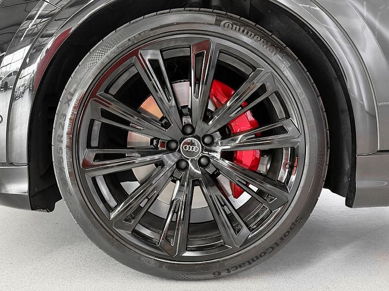 Audi SQ8 QUATTRO, B&O, VIRTUAL, WEBASTO - fotka 8 z 34