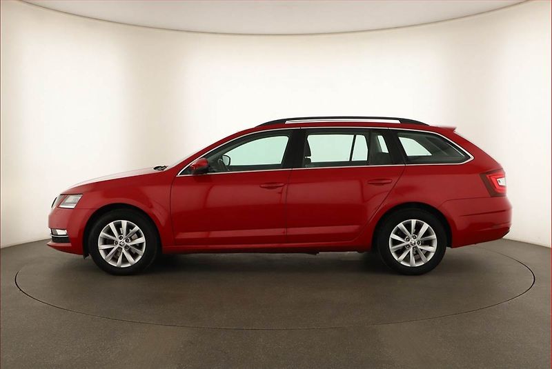 Škoda Octavia (2019) 1.5 TSI, Serv.kniha, Tempomat - fotka 3 z 13