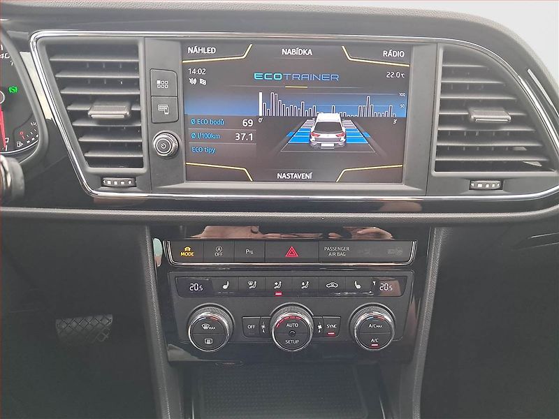 Seat Leon (2017) Top Sport 1.8 TSI, Automat - fotka 12 z 18