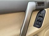 Toyota Land Cruiser (2017) Luxury, Servisní knížka - náhled 16