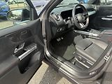 Mercedes-Benz GLB (2024) 200d 4MATIC - náhled 9