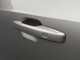Volvo XC90 (2026) T8 AWD Plug-in ULTRA DARK 7m - náhled 24