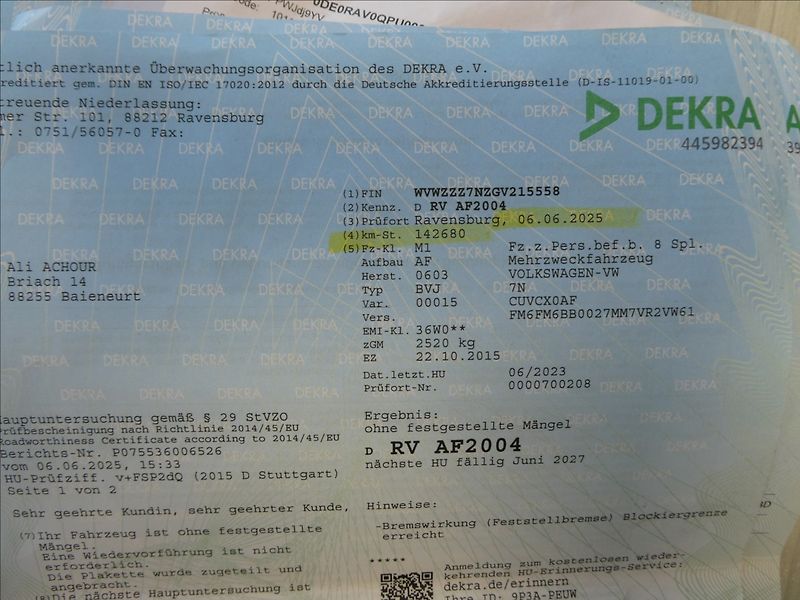 Volkswagen Sharan 2,0 TDi 110kW 7.míst, serviska - fotka 44 z 44