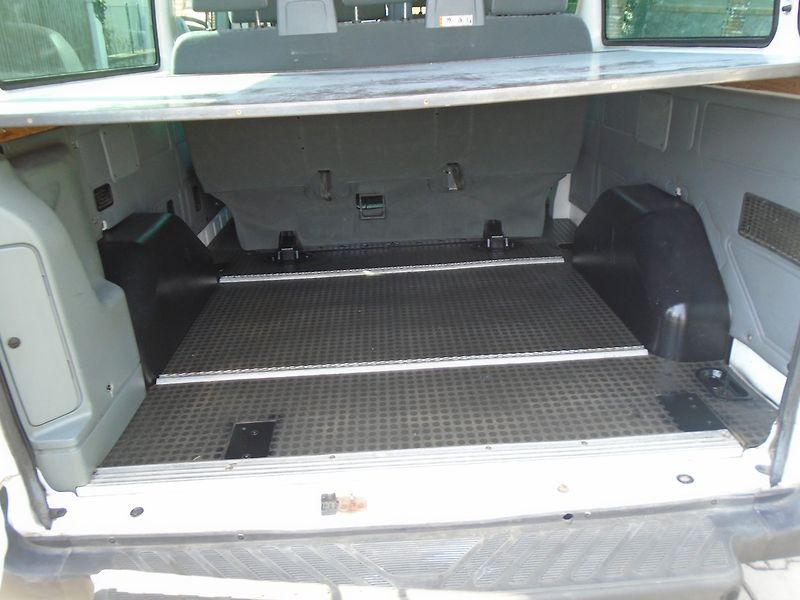 Ford Transit (2014) 2.2 TDCi 9 míst BUS L3H2 Klima - fotka 12 z 31