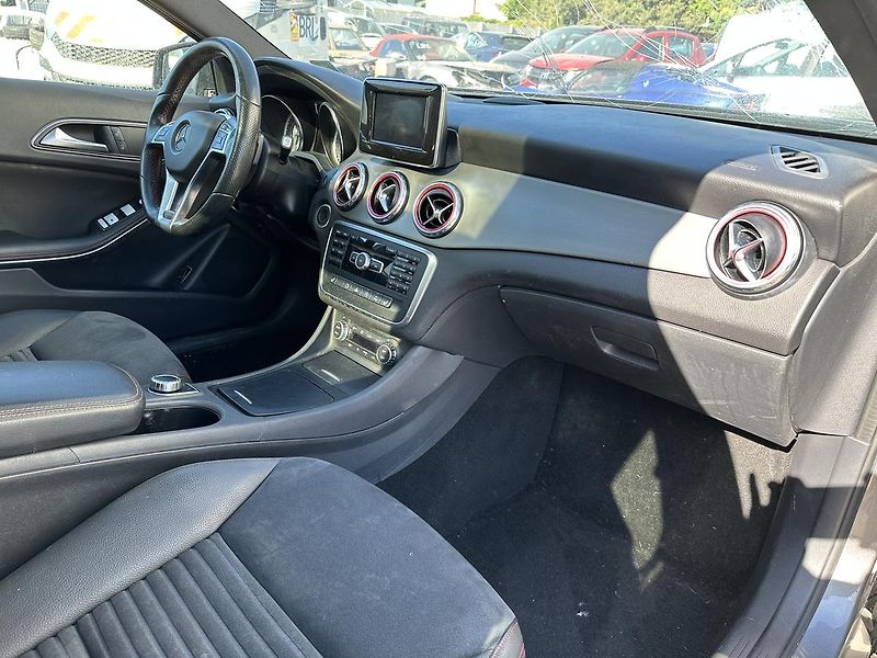 Mercedes-Benz GLA 220 CDI 125kW - fotka 11 z 14