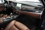 BMW Řada 5  3,0 XDRIVE FACELIFT AUTOMAT - náhled 26