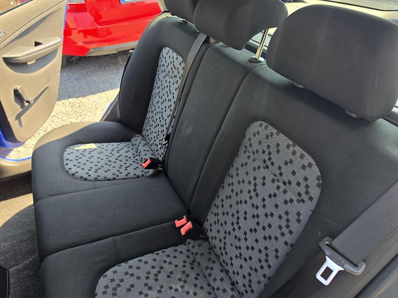 Škoda Fabia 1.4 TDi - fotka 12 z 20