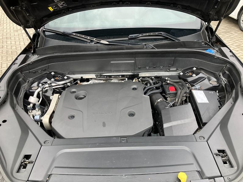 Volvo XC90 (2022) B5 AWD DIESEL INSCRIPTION AUT - fotka 37 z 42