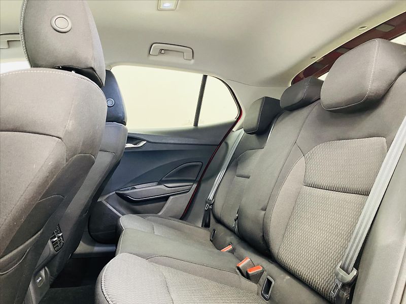 Škoda Fabia 1,0 TSI 85kW Top Selection - fotka 6 z 24