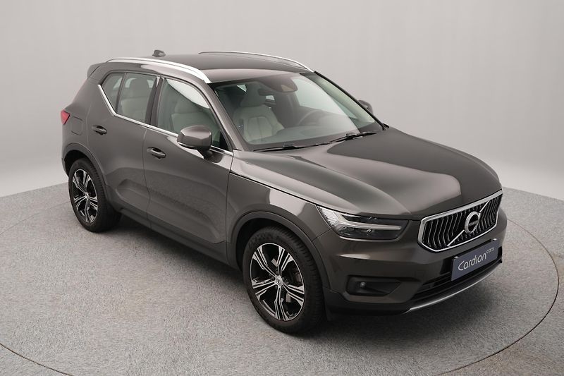 Volvo XC40 T5 AWD INSCRTIPTION REZERVACE - fotka 13 z 42