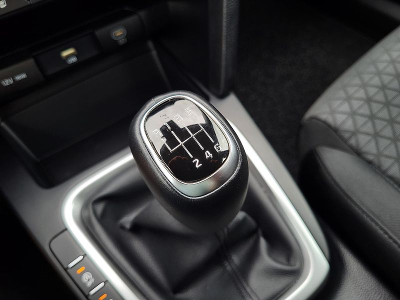 Kia Ceed 1.5 T-GDI 118kW *ČR - fotka 24 z 47