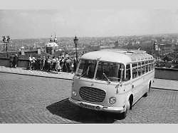 Škoda 445.