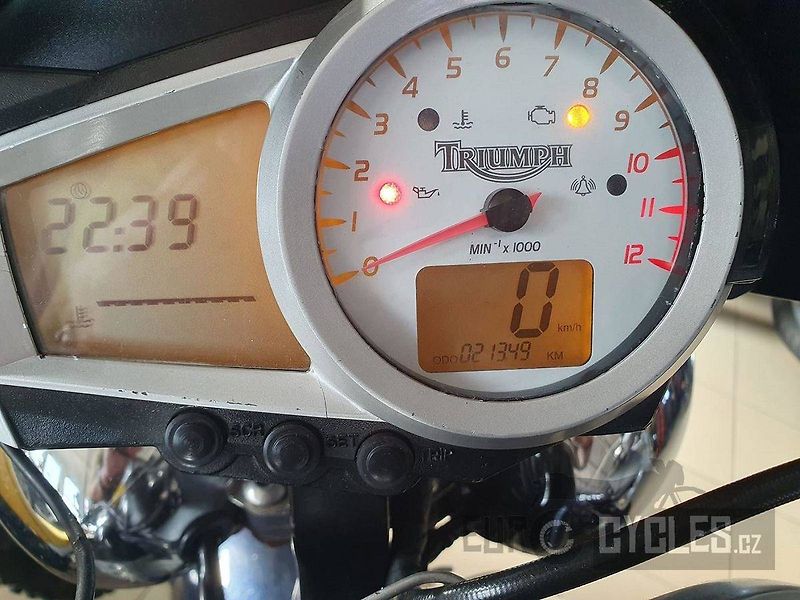 Triumph Speed Triple (2006) - fotka 9 z 9