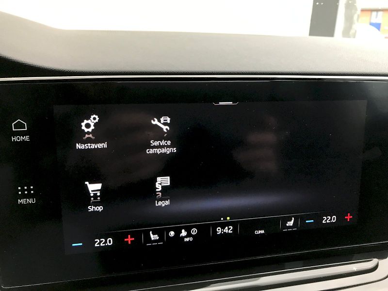 Škoda Octavia (2022) COM STY PLUS TS 4X4 140/2.0 A7 - fotka 25 z 26