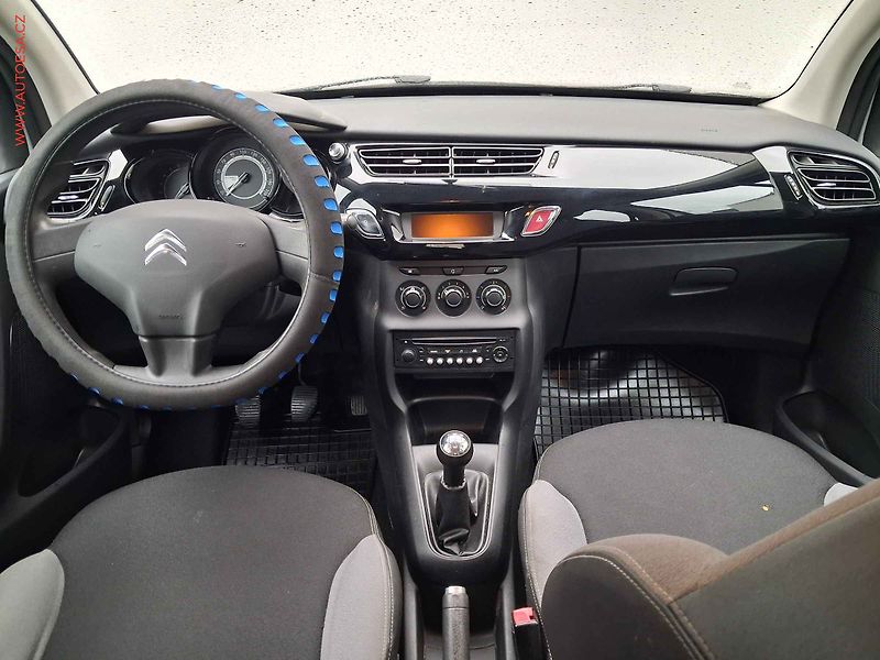 Citroën C3 (2015) 1.2 i, AC, STK1/28 - fotka 8 z 14