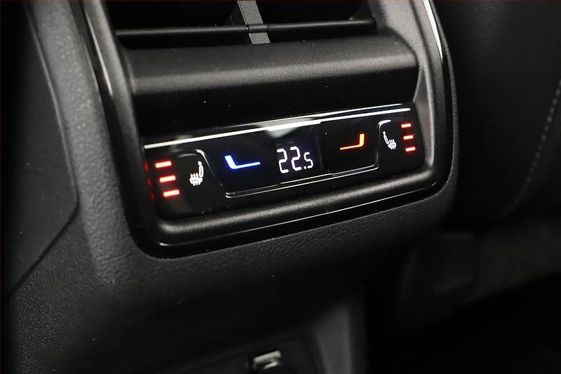 Škoda Kodiaq (2025) 2.0 TDI, SPORTLINE, KEYLESS - fotka 17 z 20
