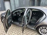 Mercedes-Benz Třídy A 220 4MATIC Progressive Line - náhled 7
