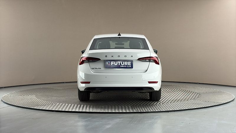 Škoda Octavia 2.0 TDI Style - fotka 5 z 25