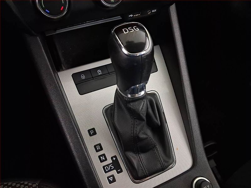 Škoda Octavia (2017) Ambition 2.0 TDI, Automat - fotka 13 z 16