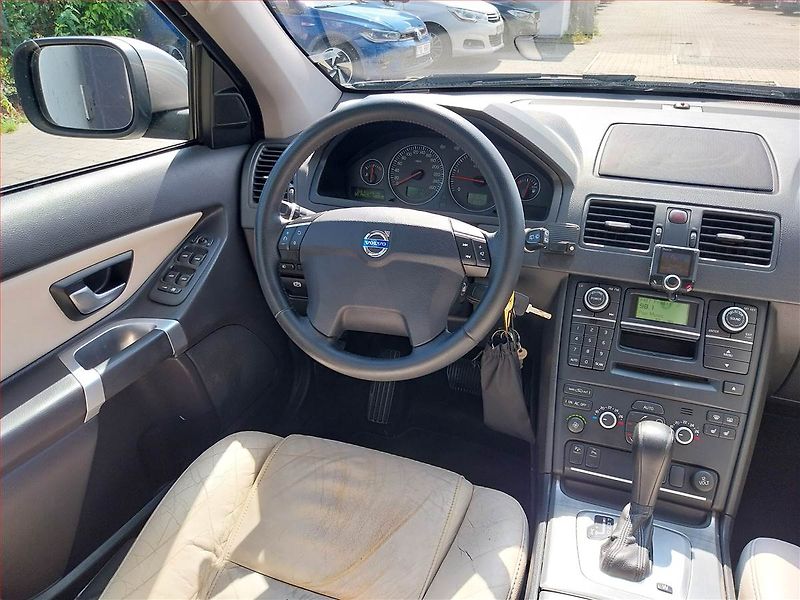 Volvo XC90 (2009) D5, 4X4, Automat, Xenony - fotka 7 z 15