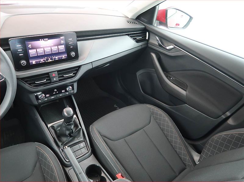Škoda Scala (2024) 1.0 TSI, Serv.kniha, Navi - fotka 8 z 22
