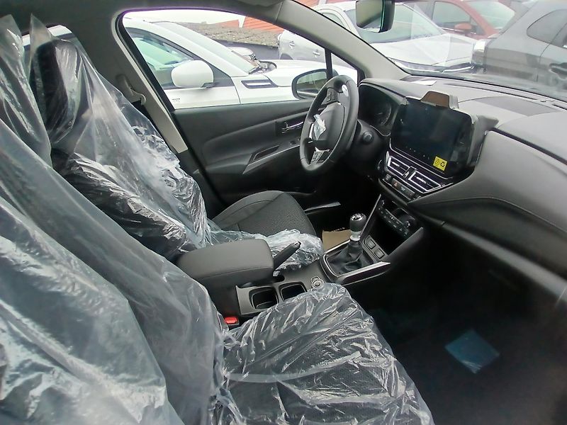 Suzuki S-Cross (2026) S-CROSS 1,4  Elegance 4x4 - fotka 5 z 5