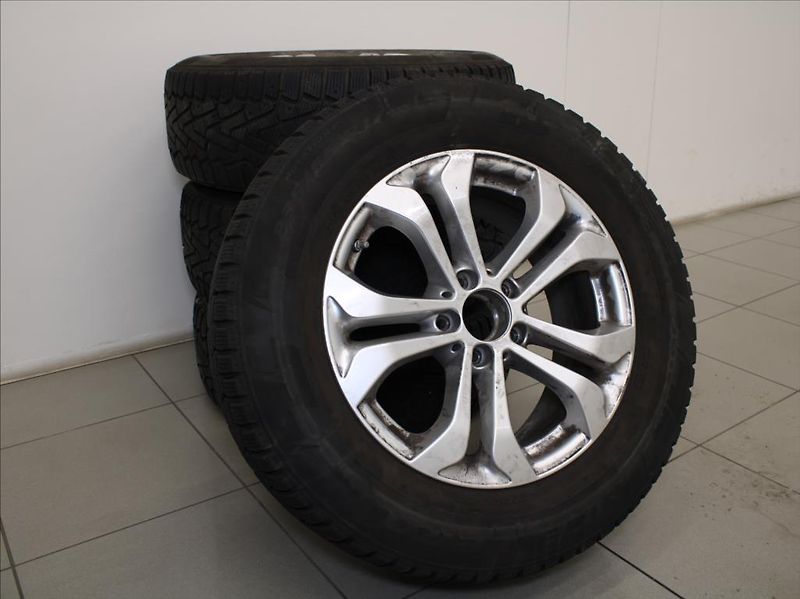 Mercedes-Benz GLC 2,0 220d 4M Paměť 360° Tažné - fotka 23 z 26