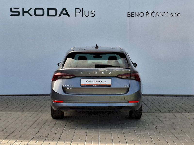 Škoda Octavia (2022) Combi Style Plus DSG 4x4 2,0TS - fotka 11 z 34