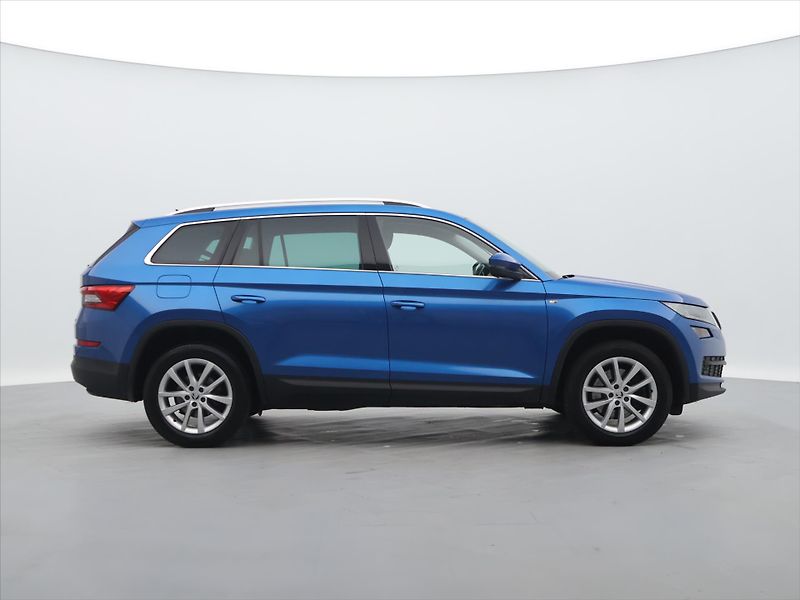 Škoda Kodiaq 2,0 TDI 140kW Style 4x4 DSG CZ - fotka 8 z 36
